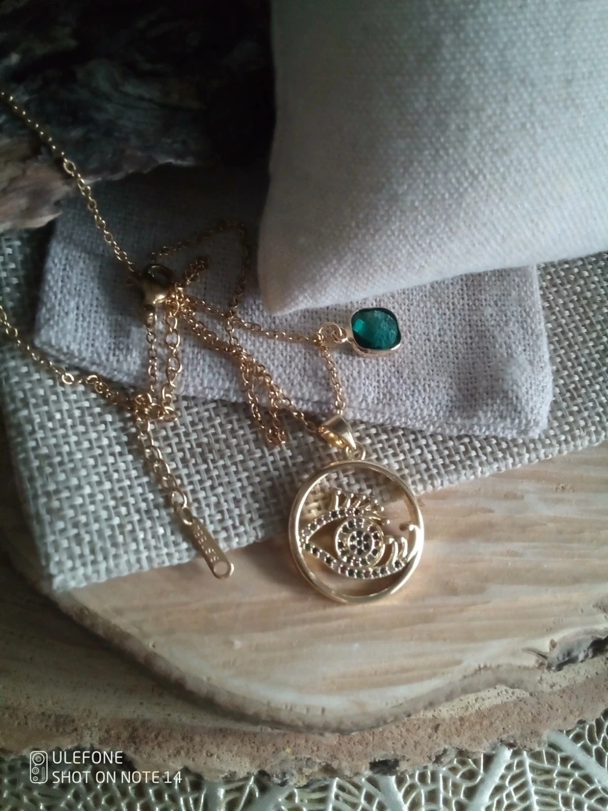 Collar de protección con ojo y circonitas – photo 2